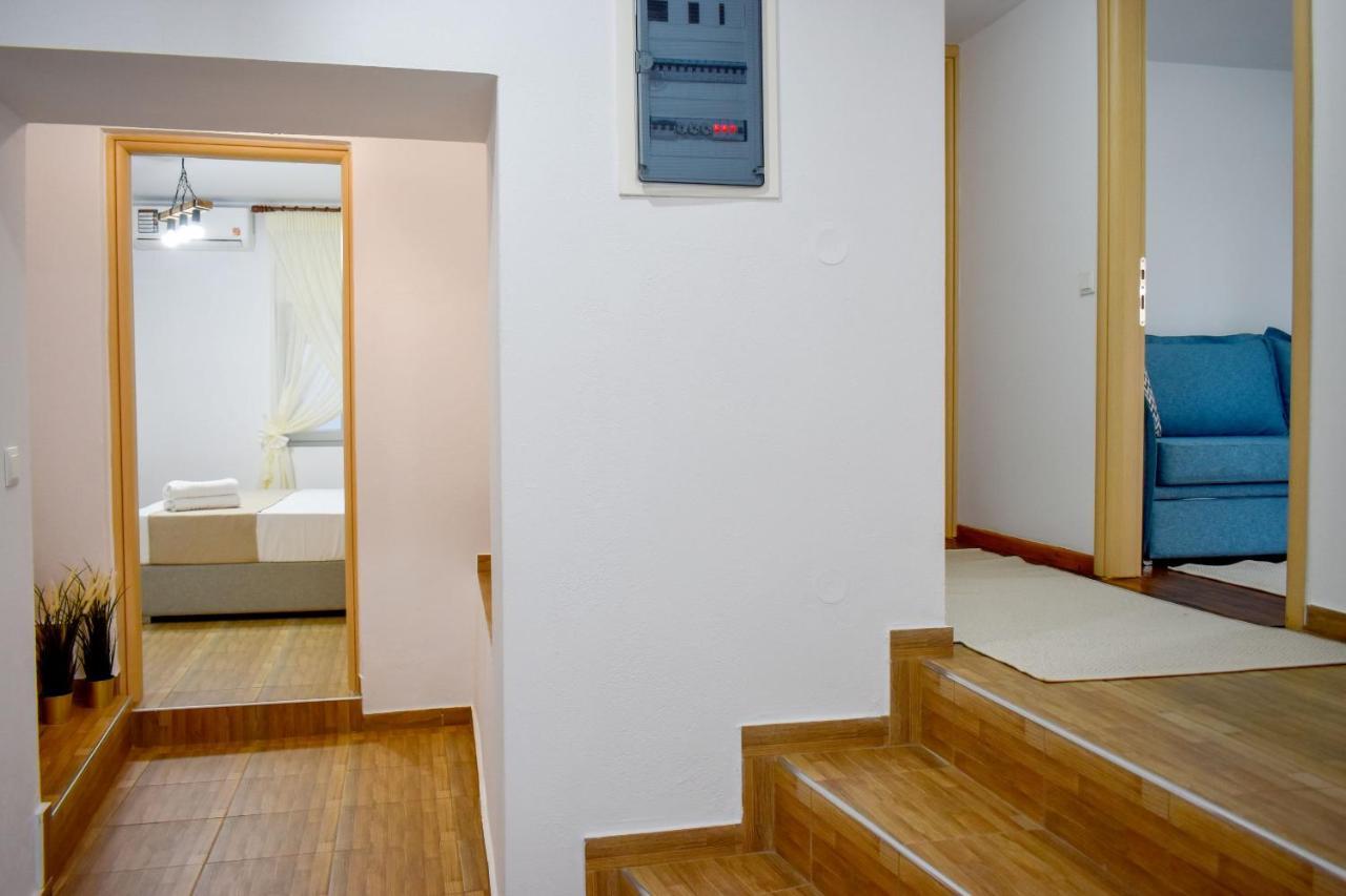La Maison Plakes 3 Bdr Apt Skiáthos Eksteriør bilde